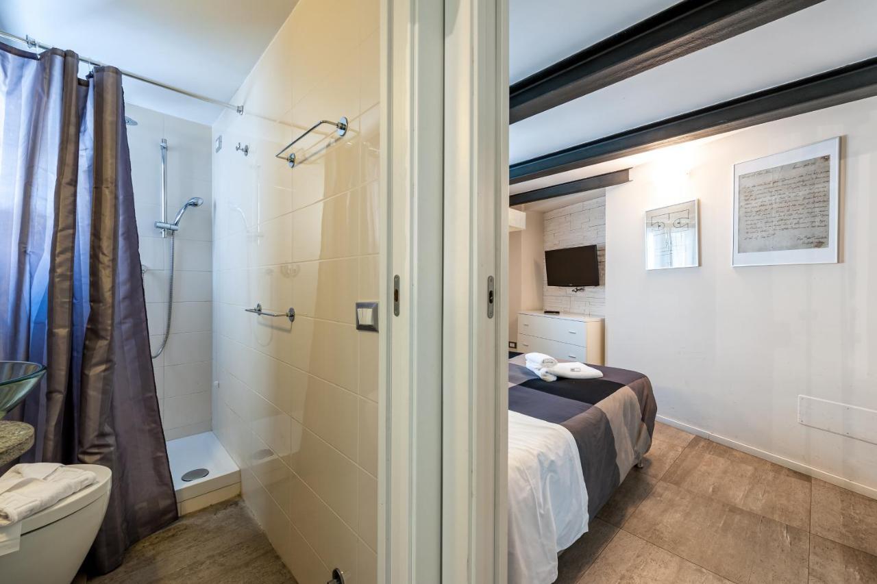Irex Tevere Sant Angelo Private Apartment Rome Exterior photo